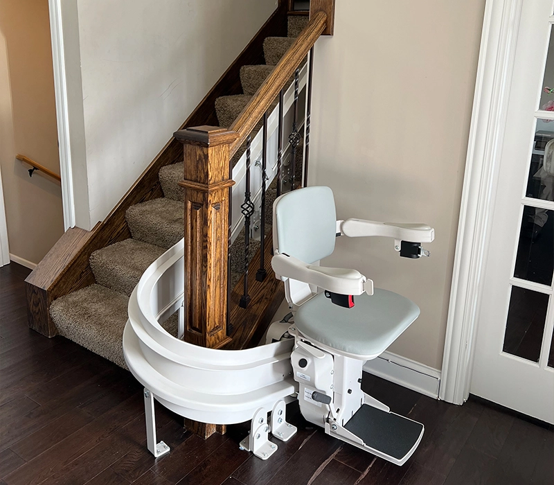 Residential Curved Stair Lift